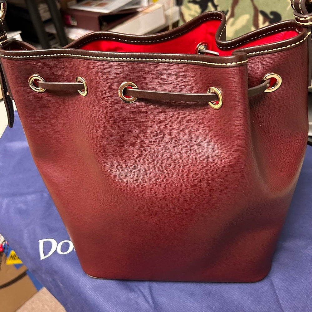 Dooney & Bourke Pebble Grain Tasha Drawstring Bordeaux Color Shoulder Bag - Picture 4 of 12